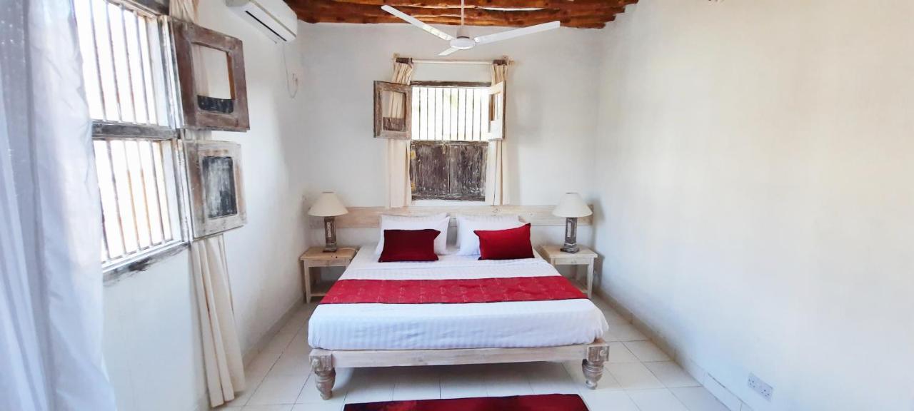 Beytsalaam Apartments Lamu Buitenkant foto